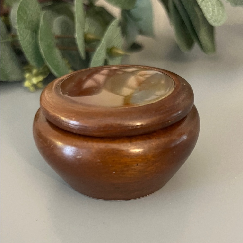Vintage Brown Wooden Felt Lined Keepsake Box with Lid - Picture 5 of 5